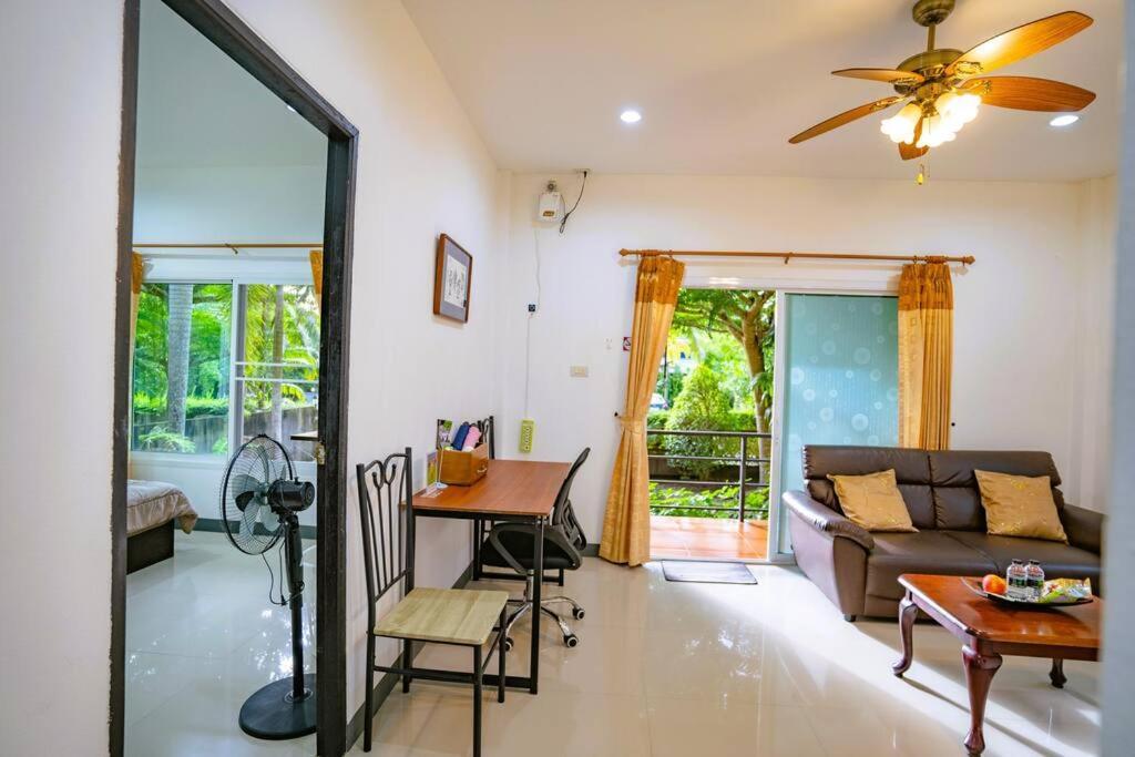 Little Yellow House- Aonang Ao Nang Eksteriør bilde