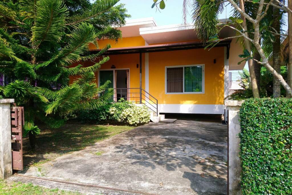 Little Yellow House- Aonang Ao Nang Eksteriør bilde